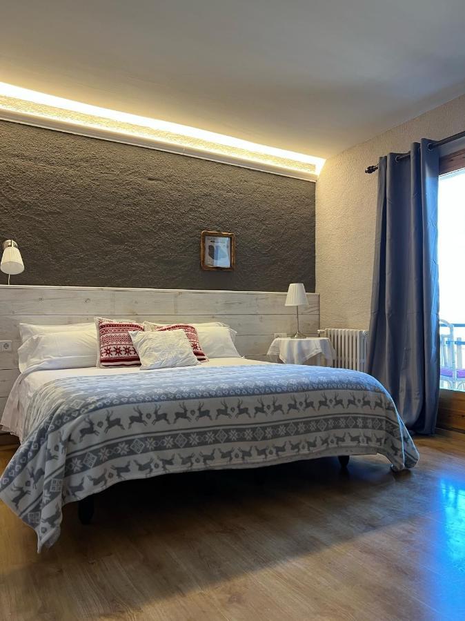 Hostal Pedraforca Saldés Eksteriør billede